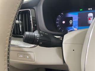 XC60 2.0 T6 AWD Recharge Plus Dark Auto