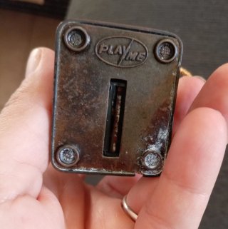 Sacapuntas teléfono metal vintage Playme años 70