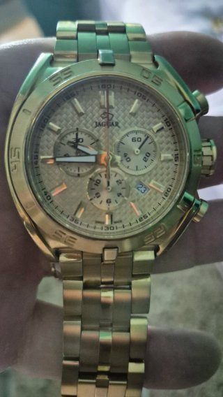 Reloj Jaguar Dorado Cronógrafo