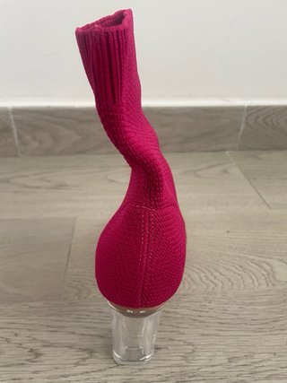 Botines rosas de punto