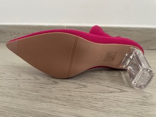 Botines rosas de punto