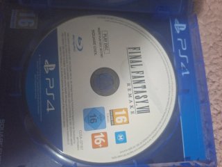 Final Fantasy VII Remake PS4 + Intermission