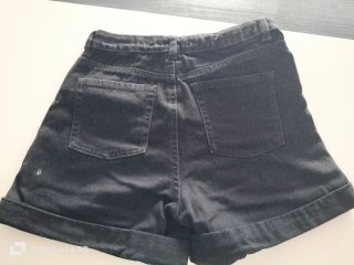 Pantalón corto vaquero T. 11-12s regalo camisetas