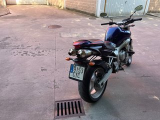 Yamaha FZ6 Naked Azul