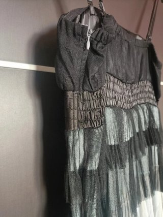 Vestido corto volantes y torera manga corta