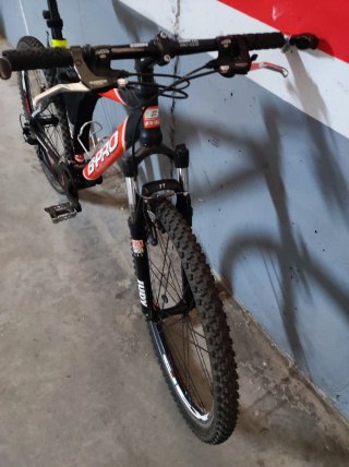 Bicicleta Montaña B-PRO ZS2 Naranja y negra