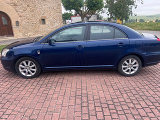Toyota Avensis 2003