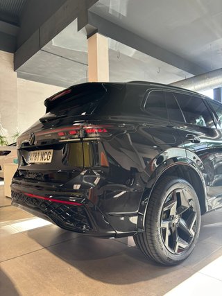 Volkswagen Tiguan e-Hybrid *BLACK LINE FULL EQUIP