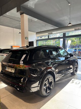 Volkswagen Tiguan e-Hybrid *BLACK LINE FULL EQUIP