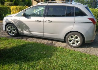 Ford Grand C-MAX 2012