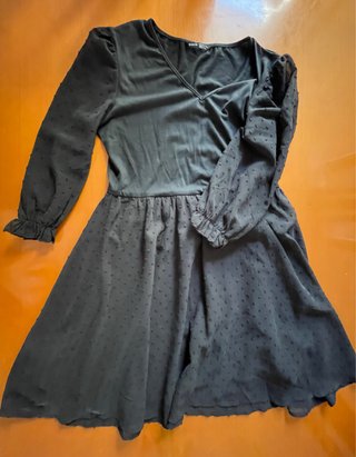 Vestido negro SHEIN talla L.