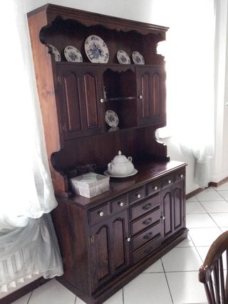 Credenza in legno (Pizzetti)