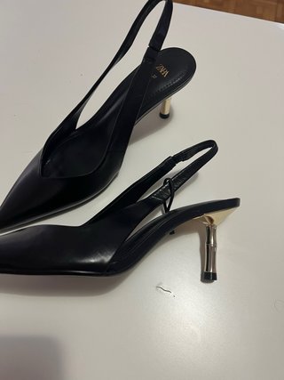 Zapatos Zara Talla 37 Tacón Dorado