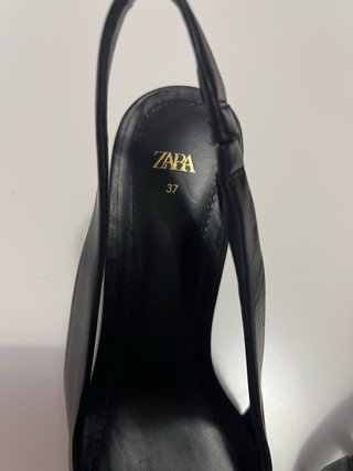 Zapatos Zara Talla 37 Tacón Dorado