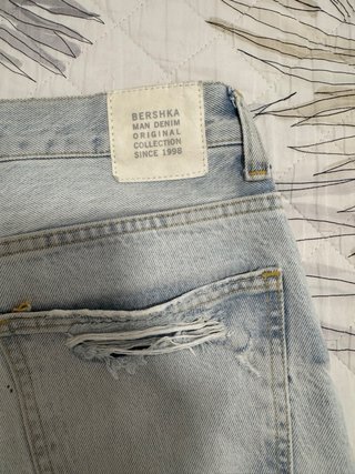 Bershka Shorts Vaqueros Desgastados Talla M