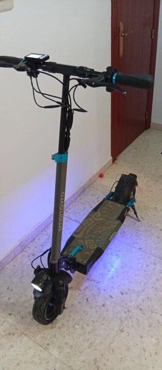Patinete Eléctrico SmartGyro ( precio charlable)