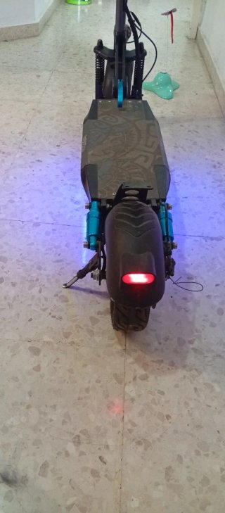 Patinete Eléctrico SmartGyro ( precio charlable)