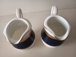Jarra Noritake Porcelana Azul y Blanca