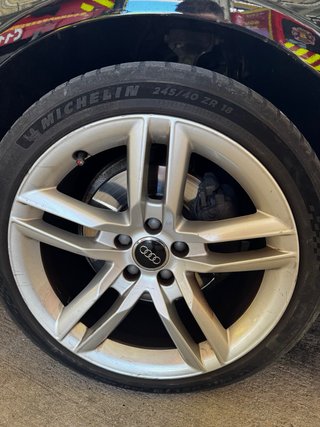 Llanta Audi Original Michelin 245/40 ZR 18