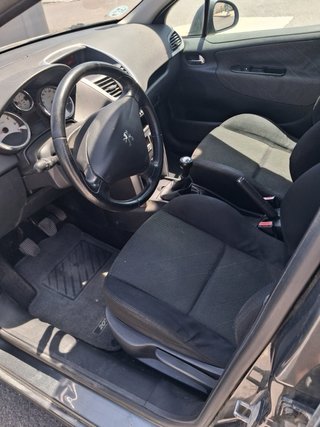 Peugeot 207 2008