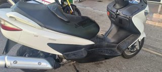 Suzuki Burgman 200cc Blanca