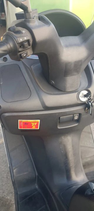 Suzuki Burgman 200cc Blanca