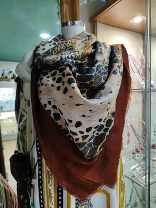 Pañoleta animal print