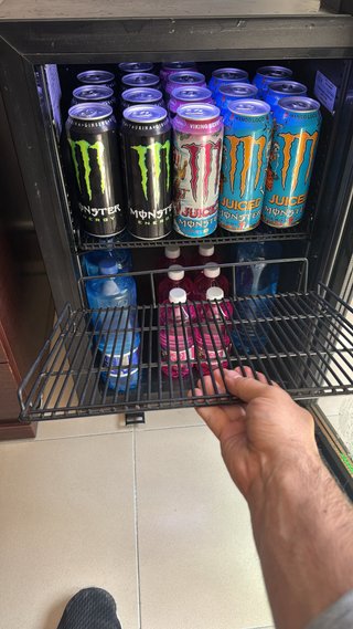 Nevera Monster Energy