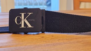 Cintura Calvin Klein Nera