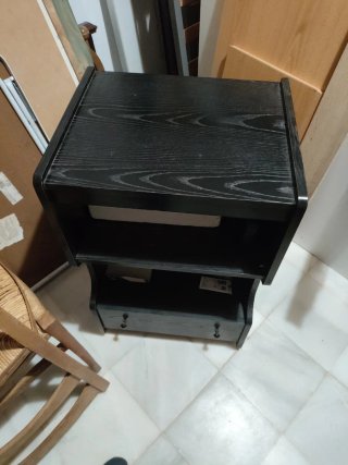Mueble TV madera negro y marrón