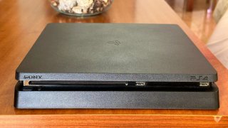 PS4 Slim 1TB | 9. 0 . 3