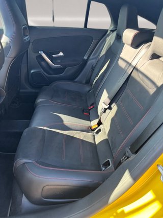 Mercedes-Benz CLA 250 Amg Line 2.0 Turbo