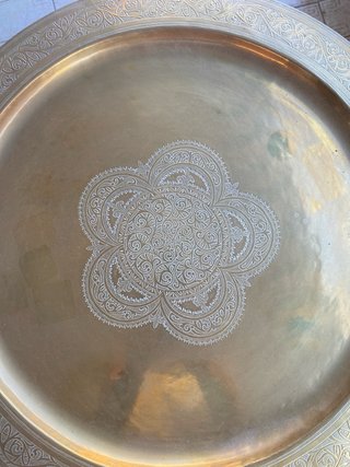 Mesa Marroquí de té metálica