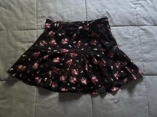 Falda pantalón floral T.M