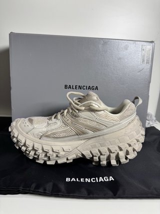 Balenciaga Defender Beige/Plata Talla 39