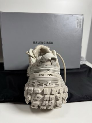 Balenciaga Defender Beige/Plata Talla 39