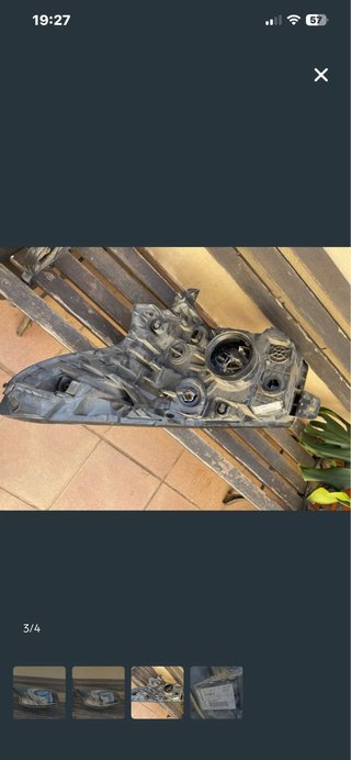 Faro derecho Opel Vivaro furgoneta