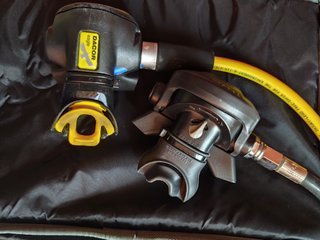 Regulador buceo completo con consola y 2 boquillas