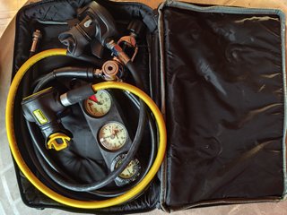 Regulador buceo completo con consola y 2 boquillas