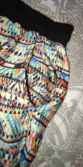 Pantalón ancho fresquito de raso estampado
