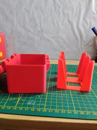 Caja 3D para cromos del Mundial
