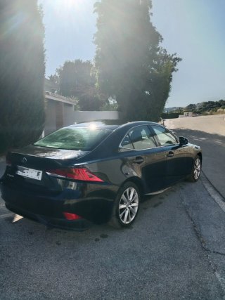 Lexus IS 2016