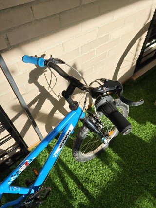 Bicicleta infantil btwin 20"