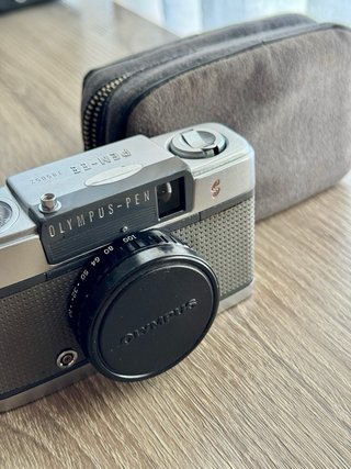 Olympus Pen EE S Cámara Analógica