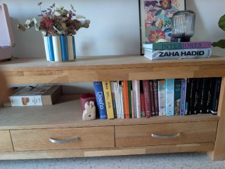 Mesa TV salón madera sin uso