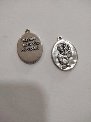 Colgante Vivan los Novios para pulseras