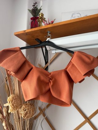 Top Zara teja volantes manga abullonada