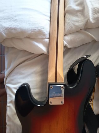Bajo Eléctrico