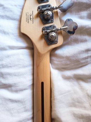Bajo Eléctrico