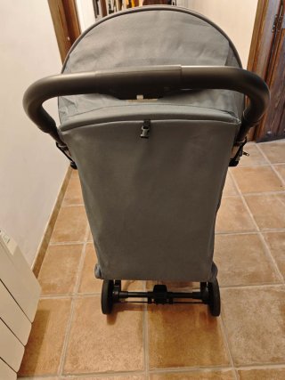 Passeggino Inglesina Quid2 grigio